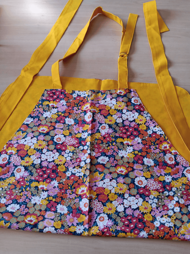 Adult Apron Liberty Bell Floral Pattern Fabric with Yellow Lining