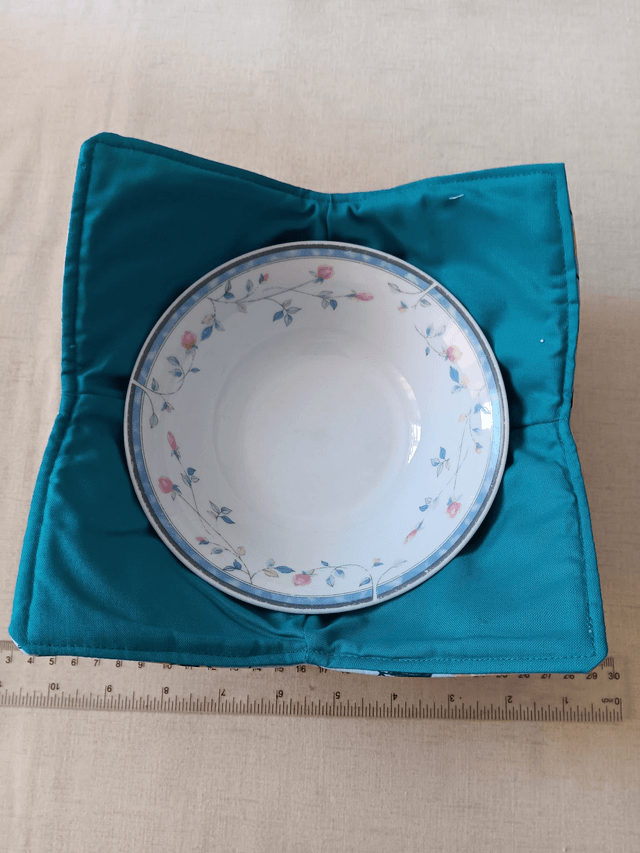 Bowl Cosy Reversible Jade and Blue Floral Print Cotton Fabric