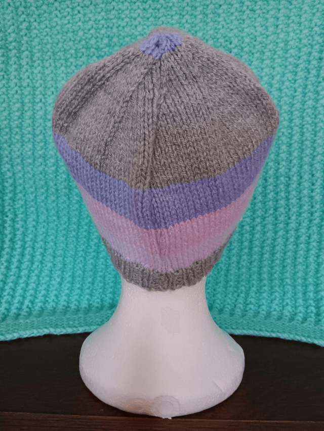 Striped Ladies Beanie Hat (5)