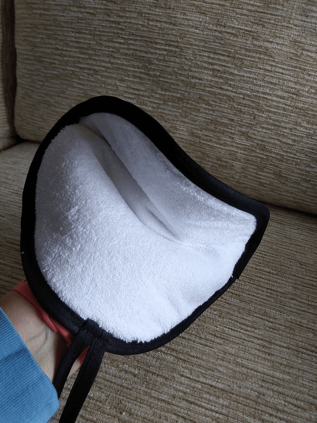 Round Hot Pot Grab Mat in Black Cats Walking Fabric heat resistant wadding filling and hanging loop