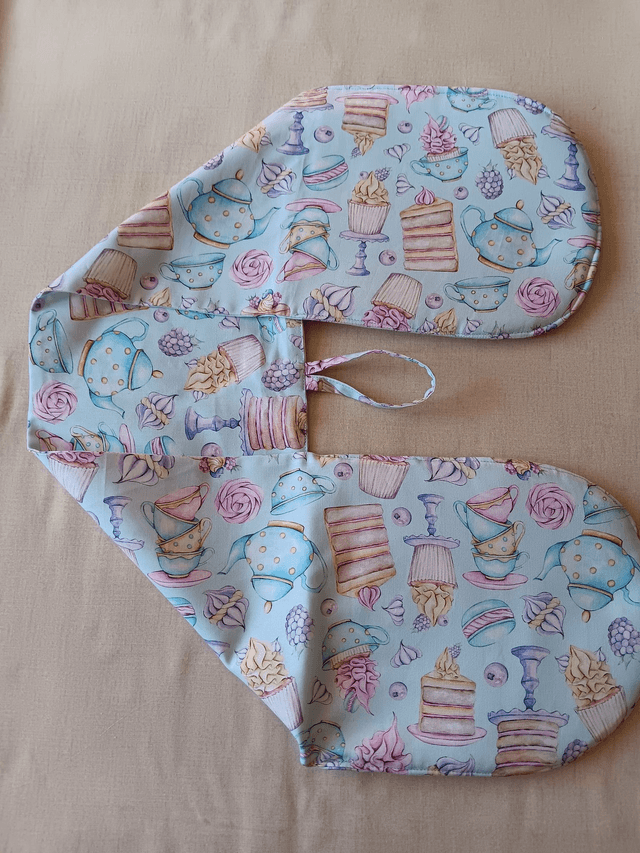 Double Oven Gloves/Mitts Hedgehogs Patterned Cotton Fabric
