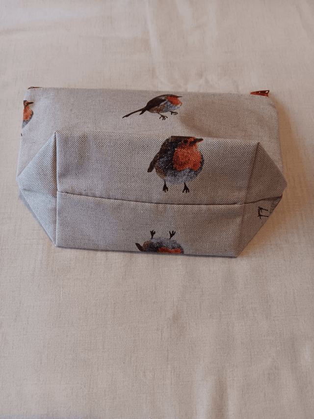 Box/Wash/Cosmetic Robin Print Cotton Fabric with Red Waterproof Lining
