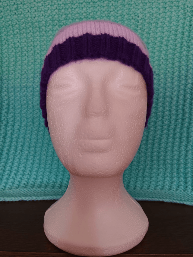 Striped Ladies Beanie Hat (2)