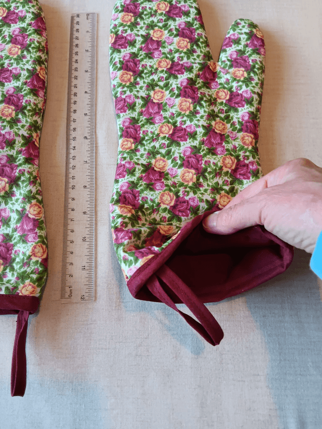 Pair of Oven Gauntlets Red Floral Fabric 