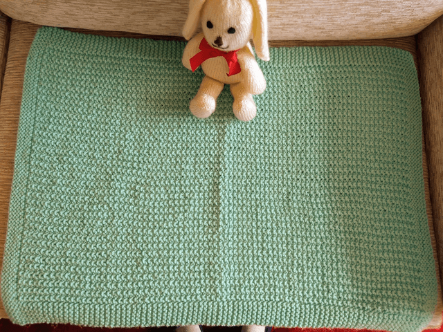 Green Baby Blanket Sand Stitch