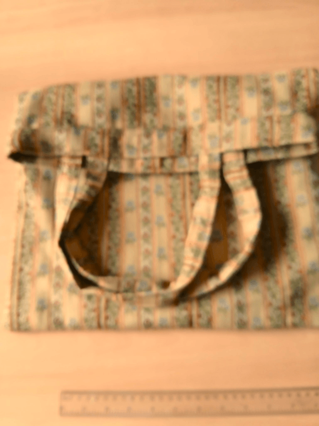 Jacquard floral stripes print tote bag fully lined with lined inner pocket