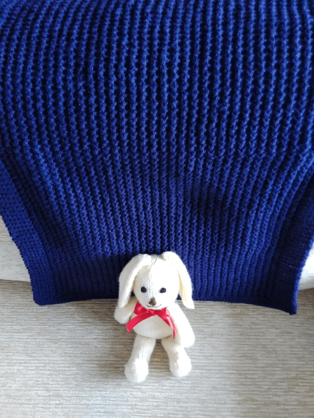 Midnight Blue Baby Blanket Sand Stitch