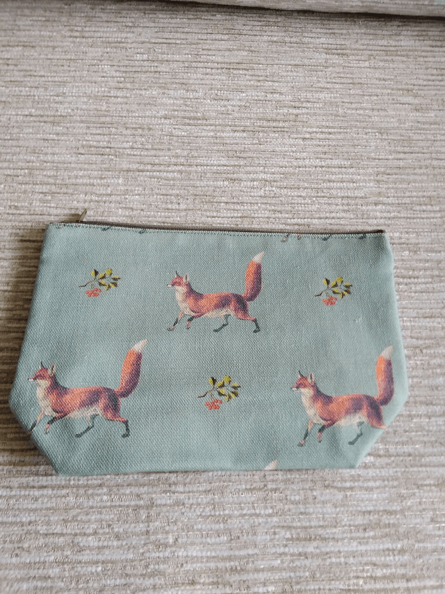 Box/Wash/Cosmetic Fox Print Cotton Fabric with Green Waterproof Lining