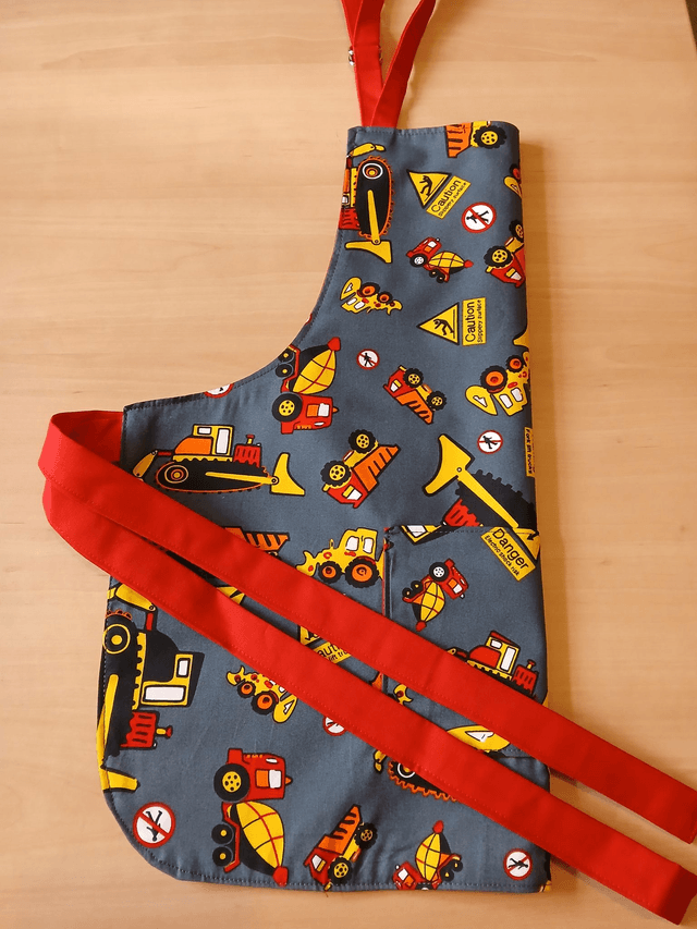 Child's Dig 'Em Up Dave Apron: Fully Lined with Pocket