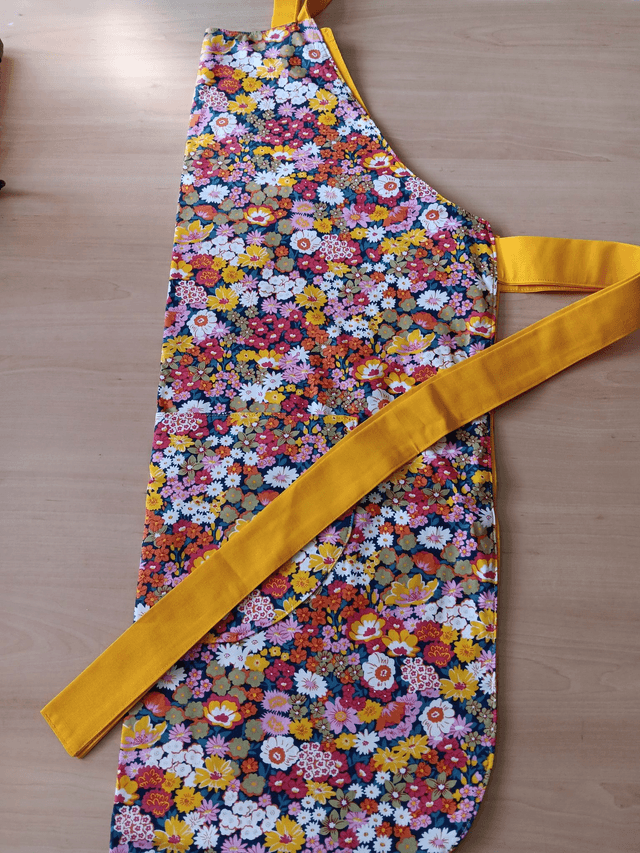 Adult Apron Liberty Bell Floral Pattern Fabric with Yellow Lining